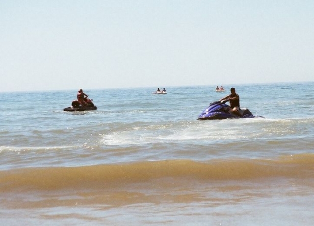  due moto d'acqua 